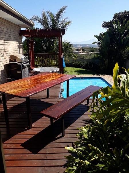 House For Rent in Hartenbos Heuwels, Hartenbos